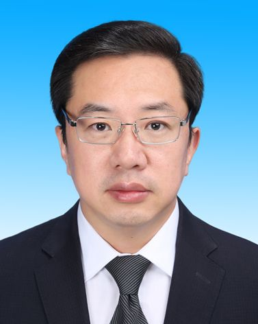 1-李雪主任照片