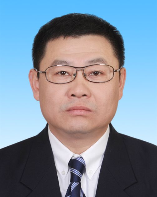 02 党组成员、副主任张书领